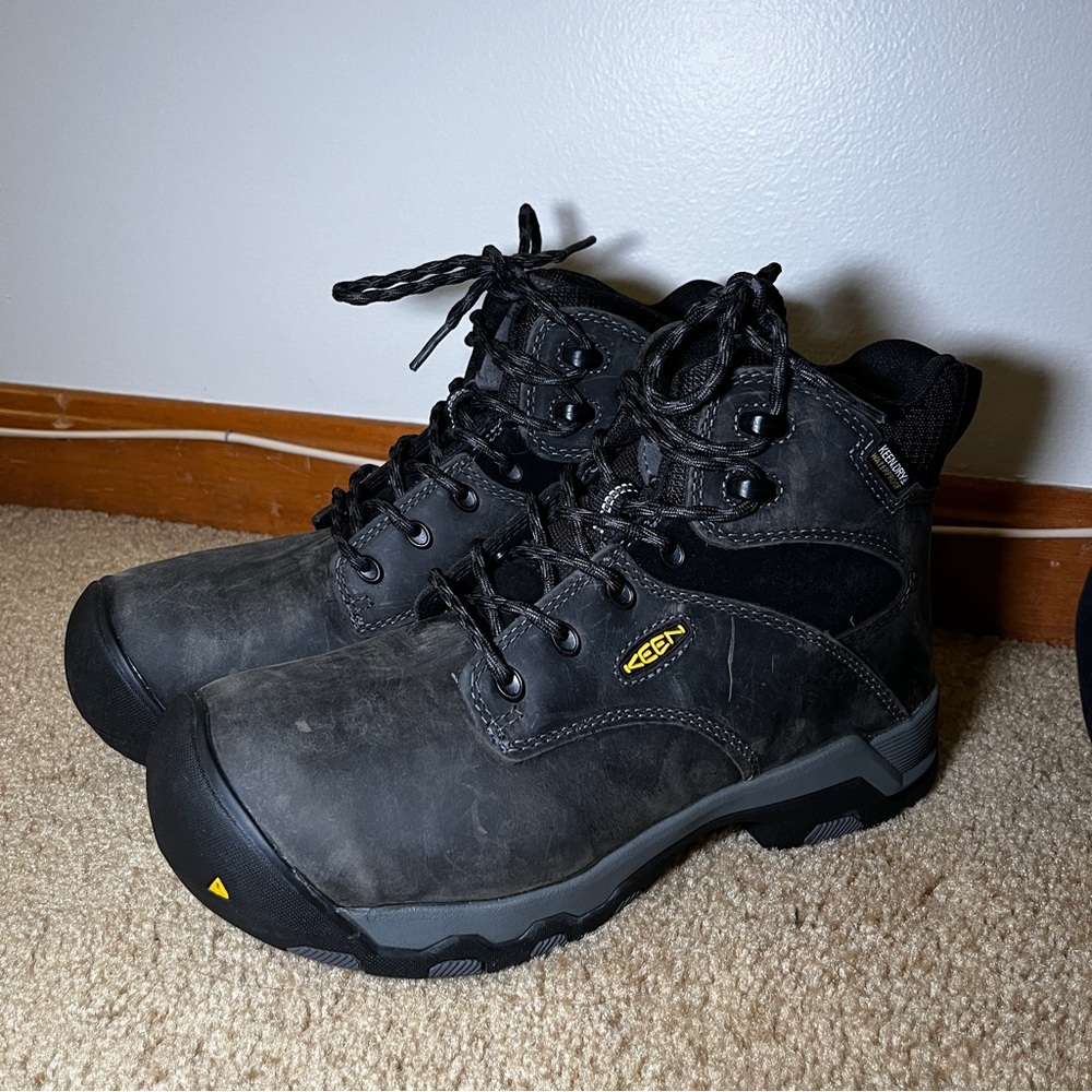 Women’s Keen Leather Utility Boots